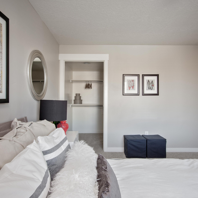 Boulder Canyon - Comfortable Bed in the Bedroom with Walk in Closet Boulder Canyon - Comfortable Bed in the Bedroom with Walk in Closet
